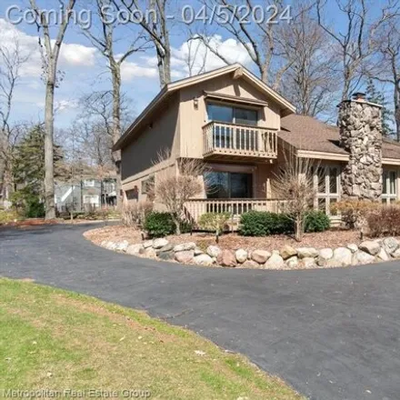 Image 5 - 3735 Elder Road South, Westacres, West Bloomfield Township, MI 48324, USA - House for sale