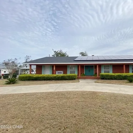 Buy this 4 bed house on 3370 Bevia Road in Jackson County, FL 32446