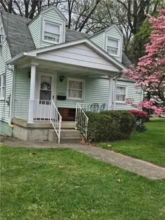 Buy this 2 bed house on 1372 Chestnut Street in Connellsville, PA 15425