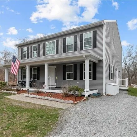 Buy this 3 bed house on Crandall Road in Tiverton, RI 02801