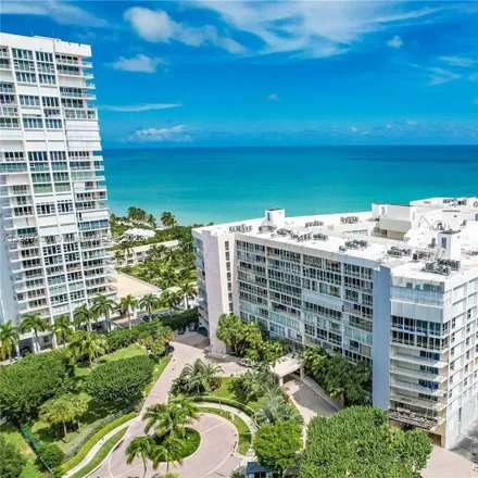 Image 7 - 350 Grapetree Drive, Key Biscayne, Miami-Dade County, FL 33149, USA - Condo for sale