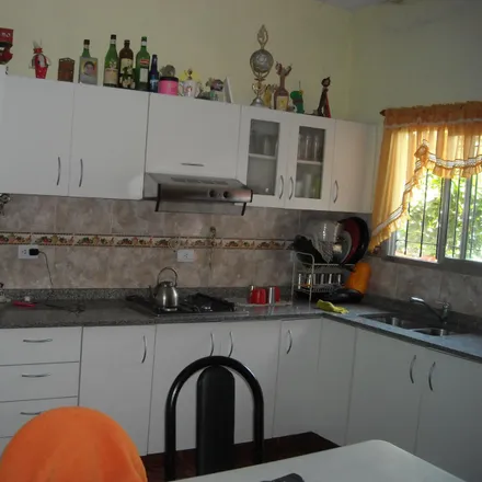 Image 2 - José Ingenieros 4100, Partido de La Matanza, 1766 San Justo, Argentina - House for sale