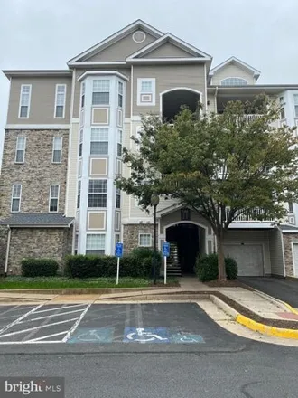 Rent this 2 bed apartment on 506 Sunset View Terrace Southeast in Leesburg, VA 22075