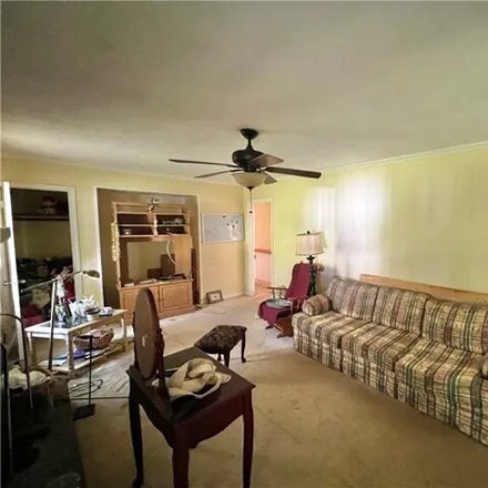 Image 7 - 2618 Hickory Valley Drive, Snellville, GA 30078, USA - House for sale