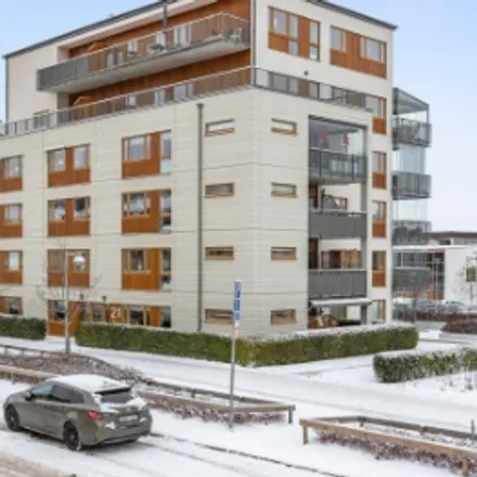 Rent this 3 bed apartment on Medley Centralbadet in Albrektsvägen 19, 603 50 Norrköping