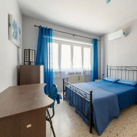 Image 2 - Via Monteforte Irpino, 00177 Rome RM, Italy - Room for rent