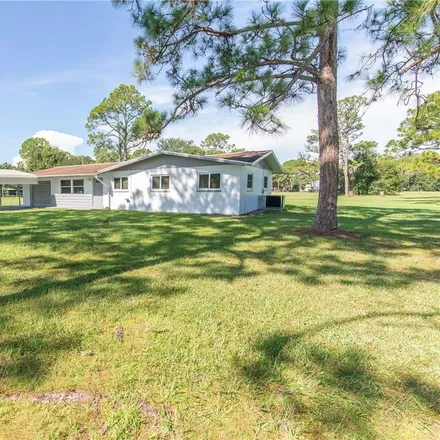 Image 9 - 17753 Wells Road, Lee County, FL 33917, USA - House for sale