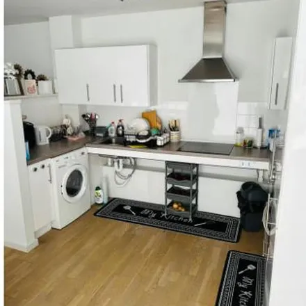 Rent this 1 bed apartment on Broadfield Lane in London, NW1 9DJ