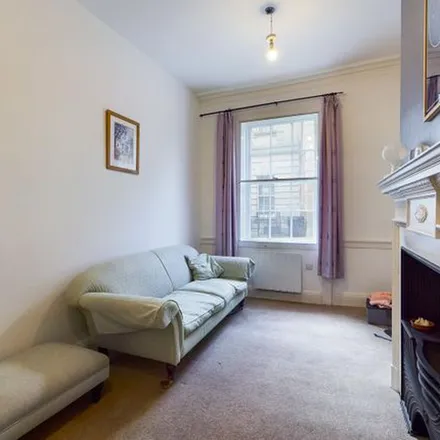 Image 3 - 6 Higham Place, Newcastle upon Tyne, NE1 8AF, United Kingdom - Apartment for rent