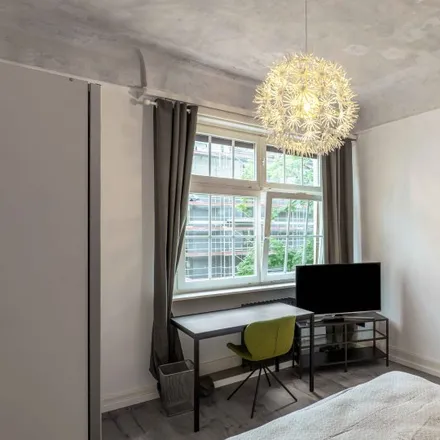 Rent this 4 bed room on Leipziger Straße 58 in 60487 Frankfurt, Germany