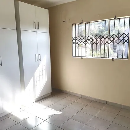 Image 8 - John Avenue, Nelson Mandela Bay Ward 6, Gqeberha, 6000, South Africa - Apartment for rent