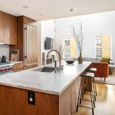 Rent this 4 bed apartment on 79 West Washington Place in New York, NY 10011