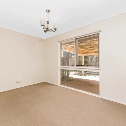 Image 3 - 5 Brighton Street, Glen Waverley VIC 3150, Australia - Apartment for rent