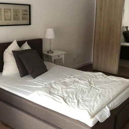 Rent this 4 bed room on Nauheimer Straße 9 in 60486 Frankfurt, Germany