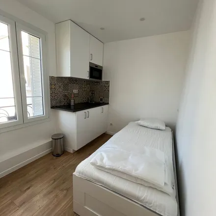 Image 6 - 19 Place du Commerce, 75015 Paris, France - Apartment for rent