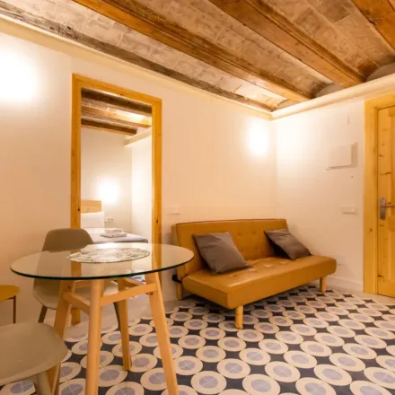 Rent this 1 bed apartment on Carrer d'Avinyó in 8, 08002 Barcelona