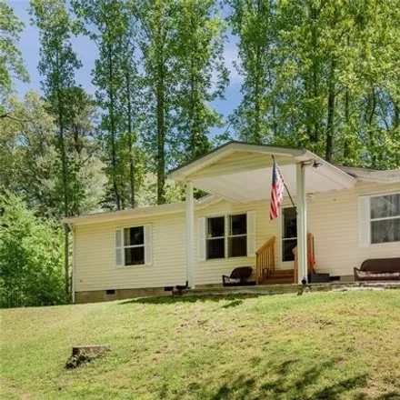 Buy this studio apartment on 784 Holbert Road in Henderson County, NC 28791