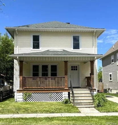 Buy this 3 bed house on 1247 Chestnut Street in Port Huron, MI 48060