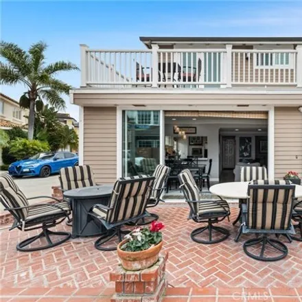 Image 4 - 1611 Balboa Avenue, Newport Beach, CA 92662, USA - House for sale