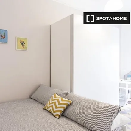 Rent this 8 bed room on Via Tagliamento in 20139 Milan MI, Italy