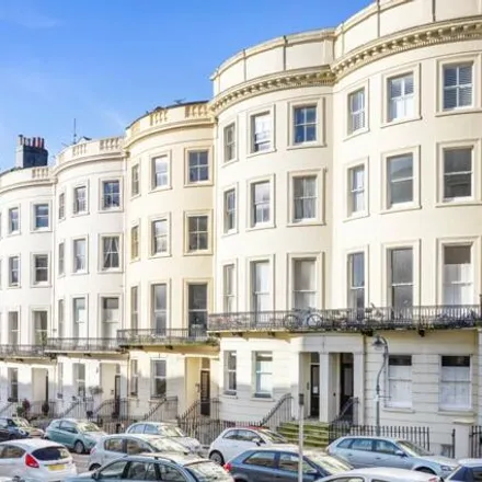 Buy this 2 bed townhouse on Brunswick Place in Brighton, BN3 1AF