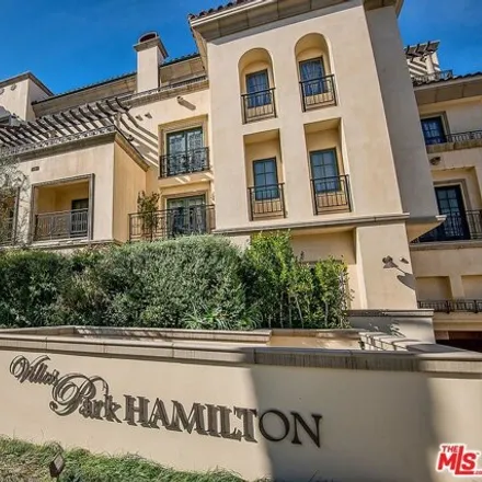 Rent this 3 bed condo on 2251 South Hamilton Drive in Beverly Hills, CA 90211