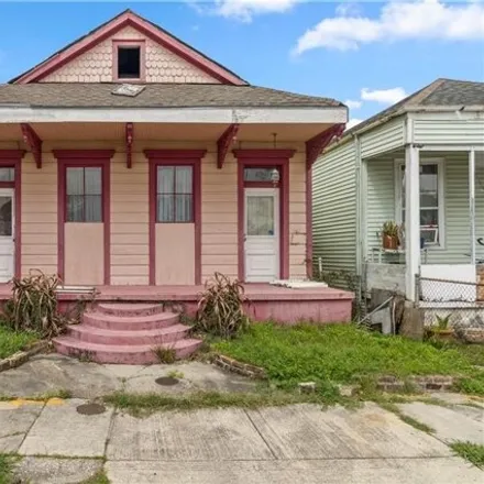 Buy this 4 bed house on 834 Cambronne Street in New Orleans, LA 70118