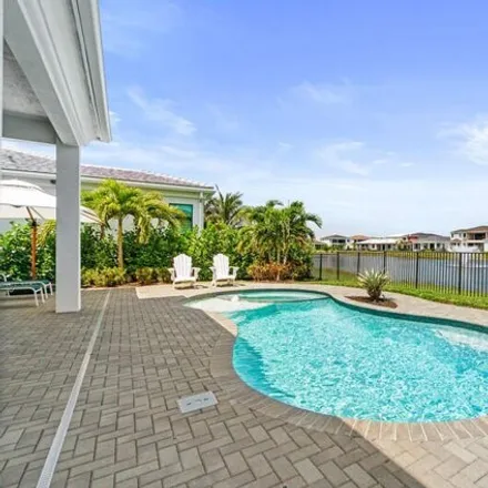 Image 2 - 5739 Gaugain Terrace, Palm Beach Gardens, FL 33418, USA - House for sale
