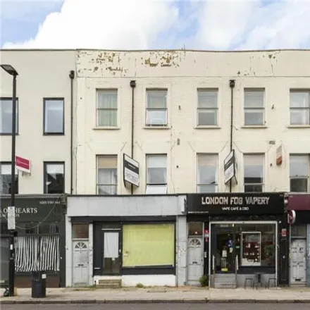 Image 1 - London Fog Vapery, Hornsey Road, London, N7 7LL, United Kingdom - Apartment for sale