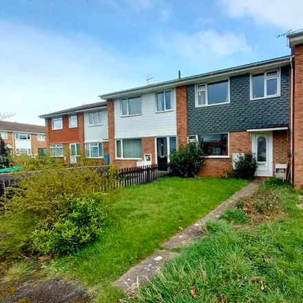 Buy this 3 bed townhouse on Littledean in Wapley, BS37 8UQ