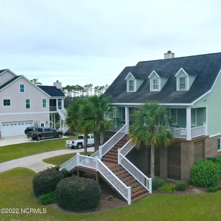 Buy this 3 bed house on 1409 Marsh Pointe in Morehead City, NC 28557