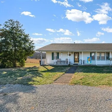 Buy this 2 bed house on 4239 New Salem Road in Barren County, KY 42141