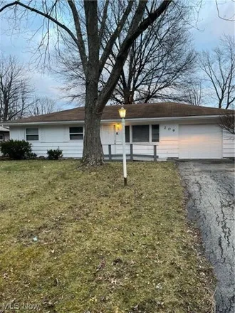Image 1 - 4388 Stambaugh Avenue, Austintown, OH 44515, USA - House for sale