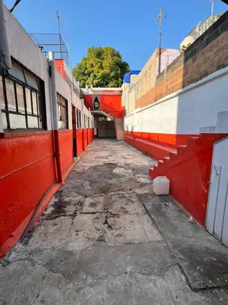 Buy this studio house on Calle 5 de Mayo in Venustiano Carranza, 15850 Mexico City
