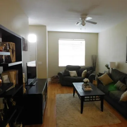 Image 7 - 5211 Olmstead Bay Place, Rattlesnake, Tampa, FL 33611, USA - Townhouse for rent