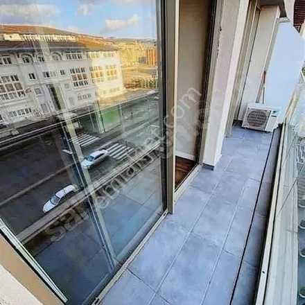 Rent this 1 bed apartment on Davutpaşa Caddesi in 34010 Zeytinburnu, Turkey