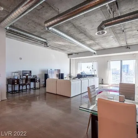 Image 5 - 500 Hoover Avenue, Las Vegas, NV 89101, USA - Loft for sale