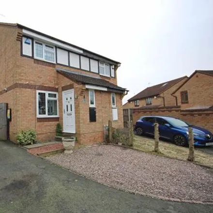 Buy this 2 bed duplex on Trinity Road in Amblecote, DY8 4JH