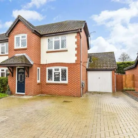 Buy this 4 bed house on 5 Briar Way in Crampmoor, SO51 7RA