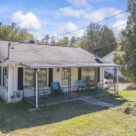 Buy this 3 bed house on 1803 West Currahee Street in Toccoa, GA 30577