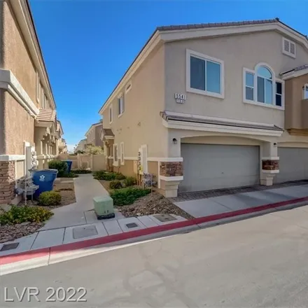 Image 3 - 5541 High Wager Way, Las Vegas, NV 89122, USA - Townhouse for sale