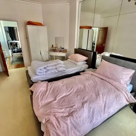 Image 2 - Abbey House, 1a Abbey Road, London, NW8 9AD, United Kingdom - Apartment for rent