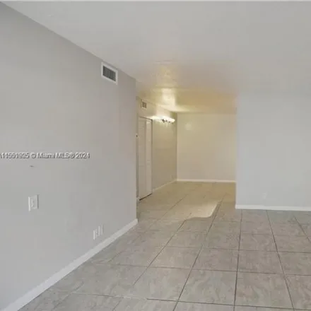 Image 6 - 3200 Northwest 104th Avenue, Coral Springs, FL 33065, USA - Condo for rent