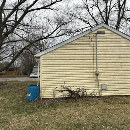Image 3 - unnamed road, Carlinville, IL 62626, USA - House for sale