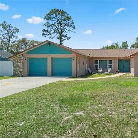 Buy this 3 bed house on 9440 Horizon Drive in Spring Hill, FL 34608