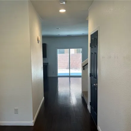 Image 3 - 10861 Knickerbocker Avenue, Las Vegas, NV 89166, USA - Loft for rent