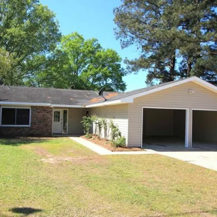 Buy this 3 bed house on 203 Crystal Dr in West Monroe, Louisiana