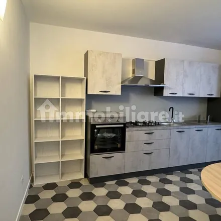 Image 5 - Via Consultore Benintendi, 93100 Caltanissetta CL, Italy - Apartment for rent