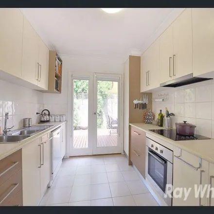 Image 5 - Alvina Street, Ferntree Gully VIC 3156, Australia - Apartment for rent