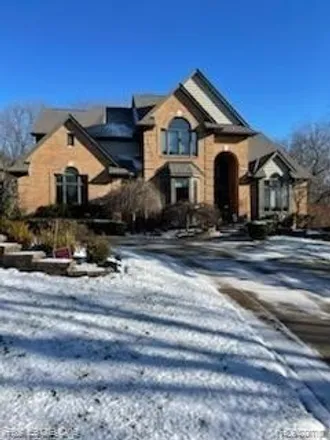 Rent this 4 bed house on 1600 Croft Hill Court in Rochester Hills, MI 48306